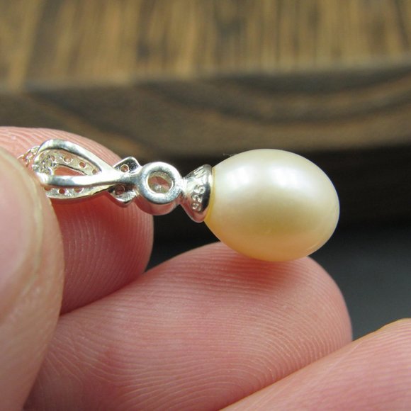 18" Sterling Silver Large Real Pearl & CZ Necklace - Picture 3 of 6